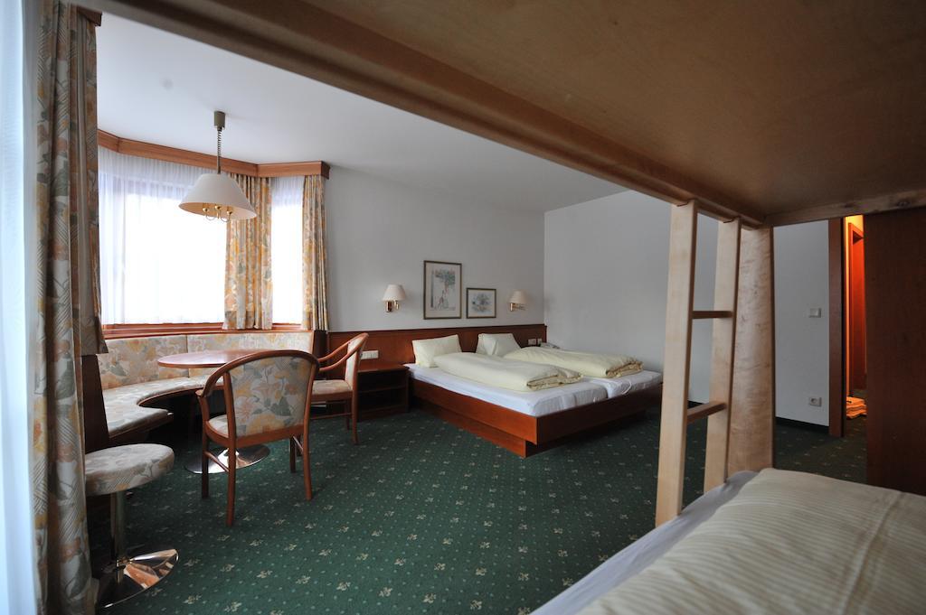 Salzburgerhof Jugend- Und Familienhotel Lofer Rum bild